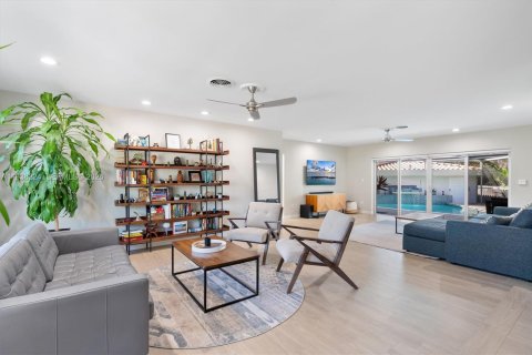 Купить виллу или дом в Майами-Шорс, Флорида 3 спальни, 203.73м2, № 1995834 - фото 12