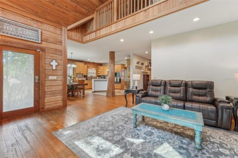 Villa ou maison à vendre à Tampa, Floride: 4 chambres, 263.38 m2 № 1686715 - photo 7
