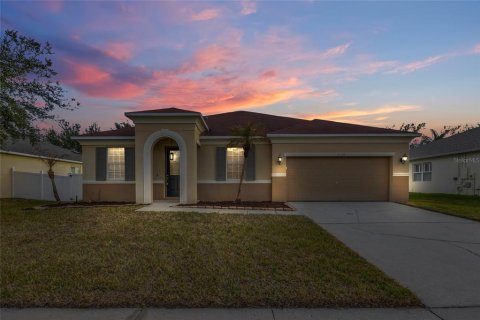 Villa ou maison à Orlando, Floride 4 chambres, 207.92 m2 № 2364744