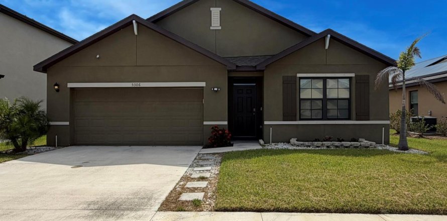 Villa ou maison à St. Lucie, Floride 4 chambres, 184.32 m2 № 2085531