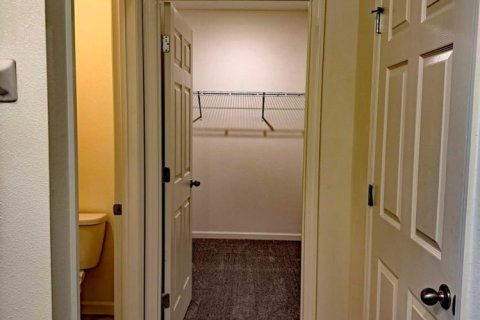 Villa ou maison à louer à St. Lucie, Floride: 4 chambres, 184.32 m2 № 2085531 - photo 10