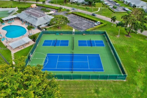 Casa en venta en Delray Beach, Florida, 1 dormitorio, 99.22 m2 № 1930597 - foto 21