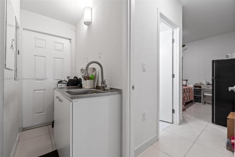 Townhouse in Homestead, Florida 4 bedrooms, 142.6 sq.m. № 1848396 - photo 10