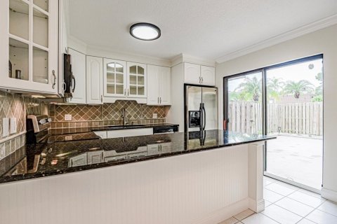 Touwnhouse à louer à Vero Beach, Floride: 2 chambres, 105.91 m2 № 2385532 - photo 15