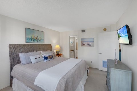 Copropriété à vendre à Sarasota, Floride: 2 chambres, 119.47 m2 № 2196291 - photo 25