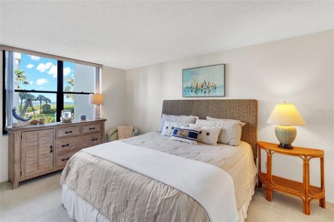 Copropriété à vendre à Sarasota, Floride: 2 chambres, 119.47 m2 № 2196291 - photo 23