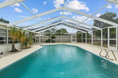 Villa ou maison à vendre à Lake Wales, Floride: 2 chambres, 154.96 m2 № 2142381 - photo 2