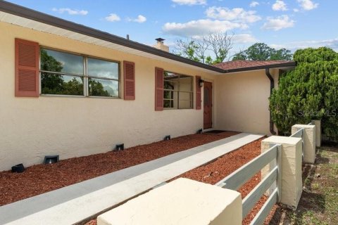 Villa ou maison à vendre à Lake Wales, Floride: 2 chambres, 154.96 m2 № 2142381 - photo 12