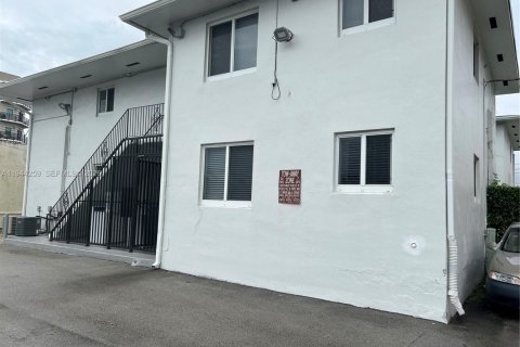 Condo in Miami, Florida, 1 bedroom  № 2000684