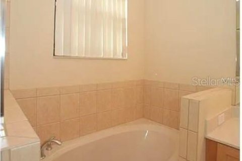 Adosado en alquiler en Kissimmee, Florida, 3 dormitorios, 158.03 m2 № 1670770 - foto 17