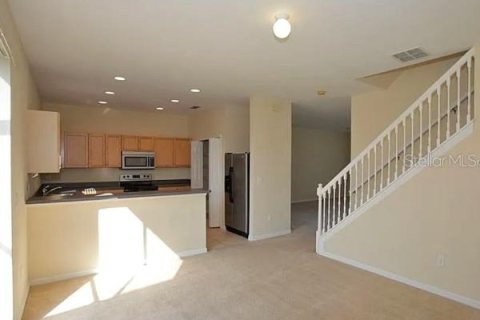 Adosado en alquiler en Kissimmee, Florida, 3 dormitorios, 158.03 m2 № 1670770 - foto 5