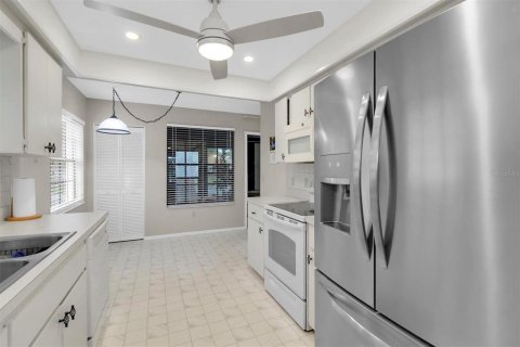 Copropriété à vendre à New Port Richey, Floride: 2 chambres, 124.02 m2 № 1917229 - photo 9