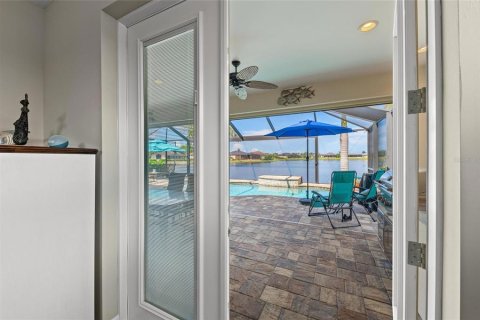 House in Punta Gorda, Florida 3 bedrooms, 189.52 sq.m. № 1877304 - photo 25