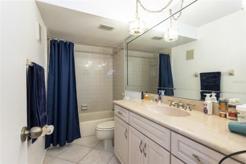 Condo in Ormond Beach, Florida, 3 bedrooms  № 1629808 - photo 19