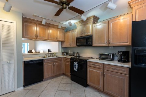 Condo in Ormond Beach, Florida, 3 bedrooms  № 1629808 - photo 7