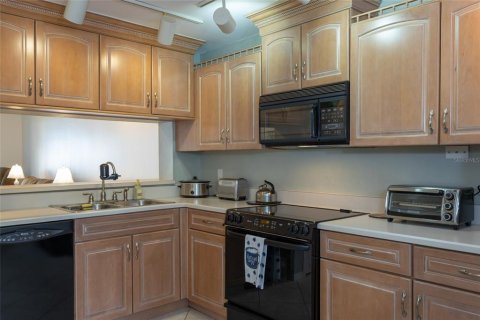 Condo in Ormond Beach, Florida, 3 bedrooms  № 1629808 - photo 8