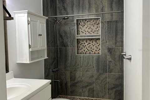 Купить виллу или дом в Сеффнер, Флорида 5 комнат, 133.5м2, № 1796641 - фото 12