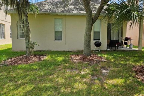 Villa ou maison à louer à Kissimmee, Floride: 3 chambres, 150.22 m2 № 2148985 - photo 18