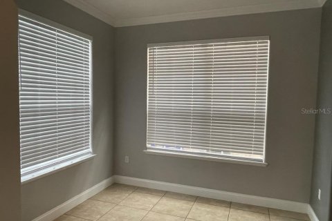 Villa ou maison à louer à Kissimmee, Floride: 3 chambres, 150.22 m2 № 2148985 - photo 4
