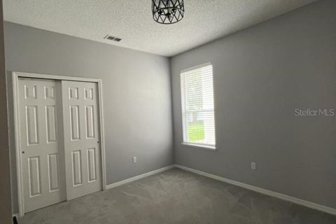 Villa ou maison à louer à Kissimmee, Floride: 3 chambres, 150.22 m2 № 2148985 - photo 13