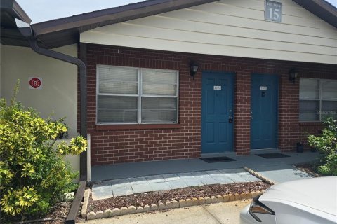 House in Clearwater, Florida 1 bedroom, 55.09 sq.m. № 1793284 - photo 1