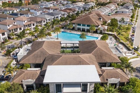 Copropriété à vendre à Doral, Floride: 2 chambres, 104.89 m2 № 1990415 - photo 28