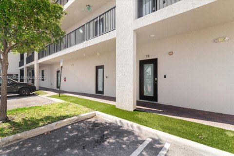 Copropriété à vendre à Doral, Floride: 2 chambres, 104.89 m2 № 1990415 - photo 24