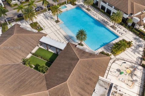 Copropriété à vendre à Doral, Floride: 2 chambres, 104.89 m2 № 1990415 - photo 29