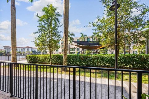 Copropriété à vendre à Doral, Floride: 2 chambres, 104.89 m2 № 1990415 - photo 19