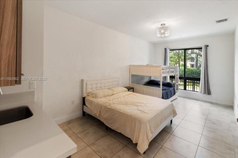 Copropriété à vendre à Doral, Floride: 2 chambres, 104.89 m2 № 1990415 - photo 15