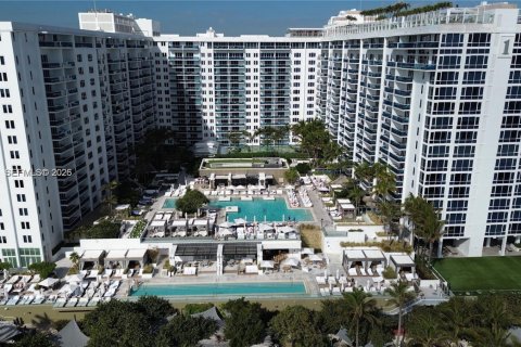 Condominio en alquiler en Miami Beach, Florida, 1 dormitorio, 70.61 m2 № 2075631 - foto 9