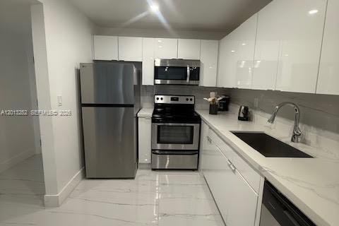 Condominio en alquiler en Miami Beach, Florida, 1 dormitorio, 70.61 m2 № 2075631 - foto 20