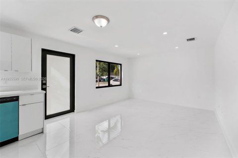 Casa en alquiler en Goulds, Florida, 3 dormitorios, 126.53 m2 № 2009952 - foto 12