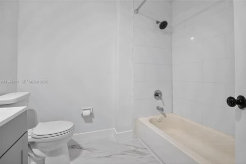 Apartamento en alquiler en Fort Lauderdale, Florida, 2 dormitorios, 92.9 m2 № 2001418 - foto 23