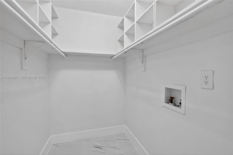 Apartamento en alquiler en Fort Lauderdale, Florida, 2 dormitorios, 92.9 m2 № 2001418 - foto 19