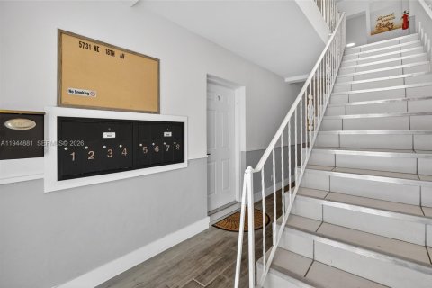 Apartamento en alquiler en Fort Lauderdale, Florida, 2 dormitorios, 92.9 m2 № 2001418 - foto 24