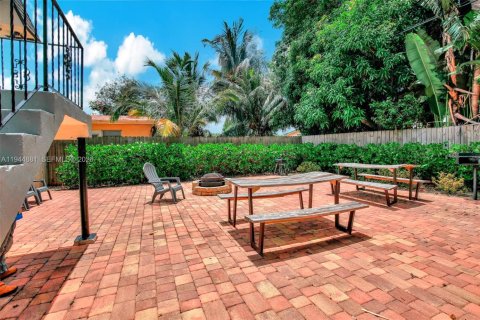 Apartment in Fort Lauderdale, Florida 2 bedrooms, 92.9 sq.m. № 2001418 - photo 13