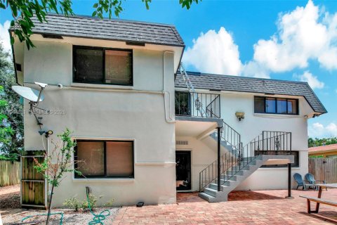 Apartment in Fort Lauderdale, Florida 2 bedrooms, 92.9 sq.m. № 2001418 - photo 5