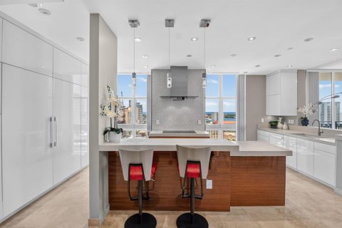 Copropriété à vendre à West Palm Beach, Floride: 2 chambres, 158.77 m2 № 2261971 - photo 22