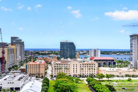 Copropriété à vendre à West Palm Beach, Floride: 2 chambres, 158.77 m2 № 2261971 - photo 13