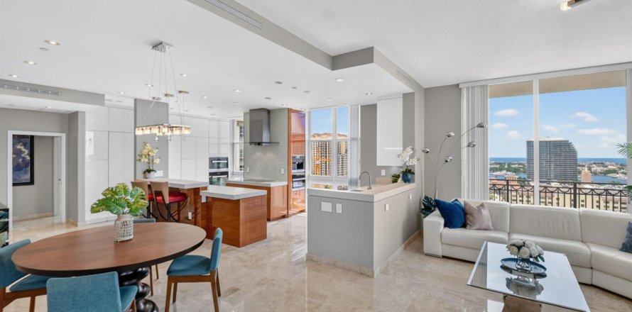 Condo à West Palm Beach, Floride, 2 chambres № 2261971