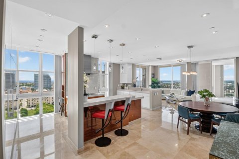 Copropriété à vendre à West Palm Beach, Floride: 2 chambres, 158.77 m2 № 2261971 - photo 2