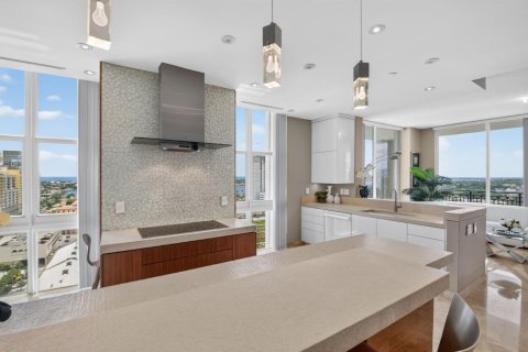 Copropriété à vendre à West Palm Beach, Floride: 2 chambres, 158.77 m2 № 2261971 - photo 24