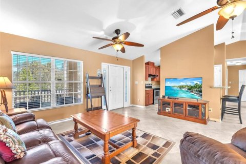 House in LaBelle, Florida 3 bedrooms, 145.58 sq.m. № 1561442 - photo 6