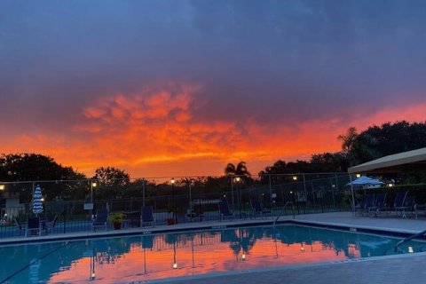 Condominio en venta en Boynton Beach, Florida, 2 dormitorios, 149.11 m2 № 945623 - foto 1