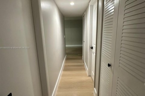 Copropriété à vendre à Miami, Floride: 2 chambres, 65.59 m2 № 1930528 - photo 9