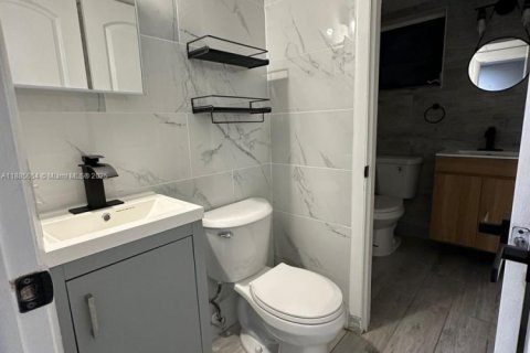 Copropriété à vendre à Miami, Floride: 2 chambres, 65.59 m2 № 1930528 - photo 10