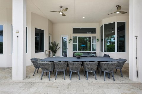 House in West Palm Beach, Florida 4 bedrooms, 389.35 sq.m. № 2247598 - photo 25