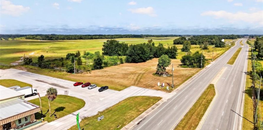 Land in Ocala, Florida № 2391479