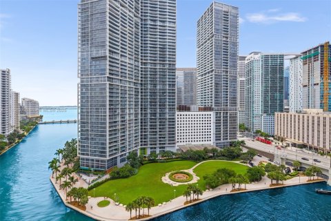 Condominio en venta en Miami, Florida, 2 dormitorios, 154.78 m2 № 1762575 - foto 23
